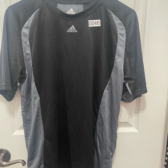 Adidas short sleeve shirt blue gray - Picture 8 of 13